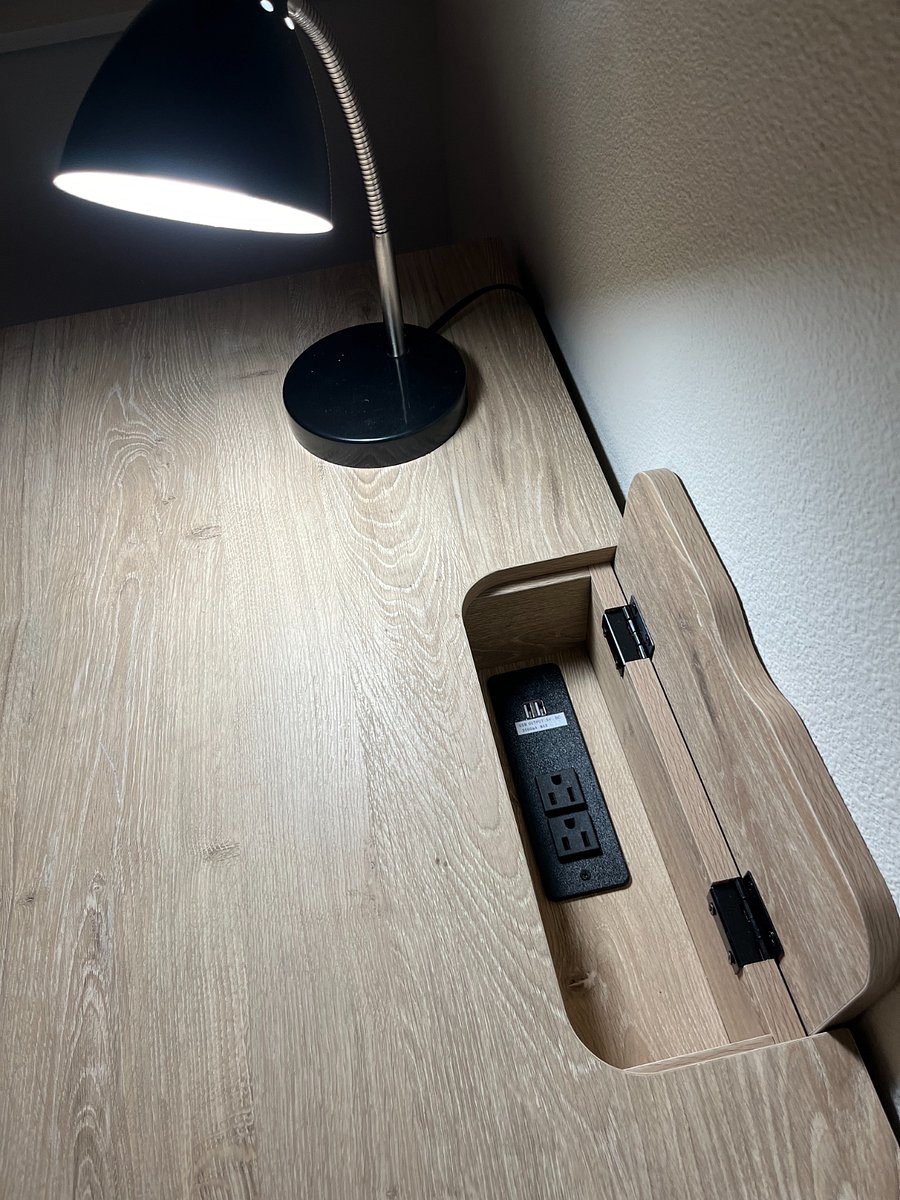Desk has usb ports as well