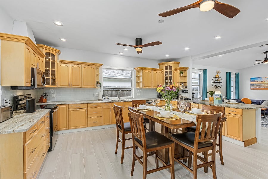 Furnished Finder property 686657_1 photo 3
