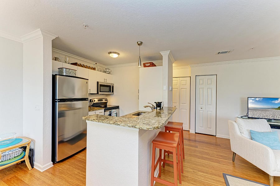 Furnished Finder property 686706_1 photo 3