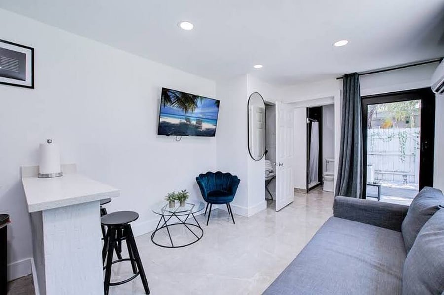 Furnished Finder property 686737_1 photo 2