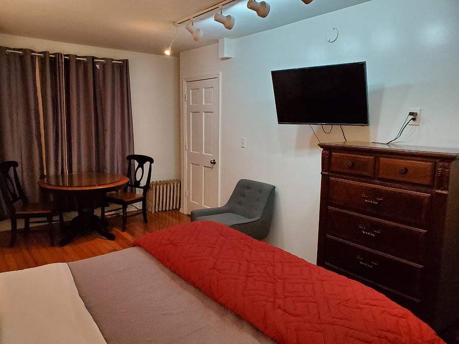 Furnished Finder property 686784_1 photo 1