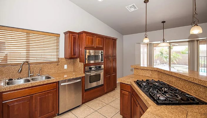 Furnished Finder property 686795_1 photo 3