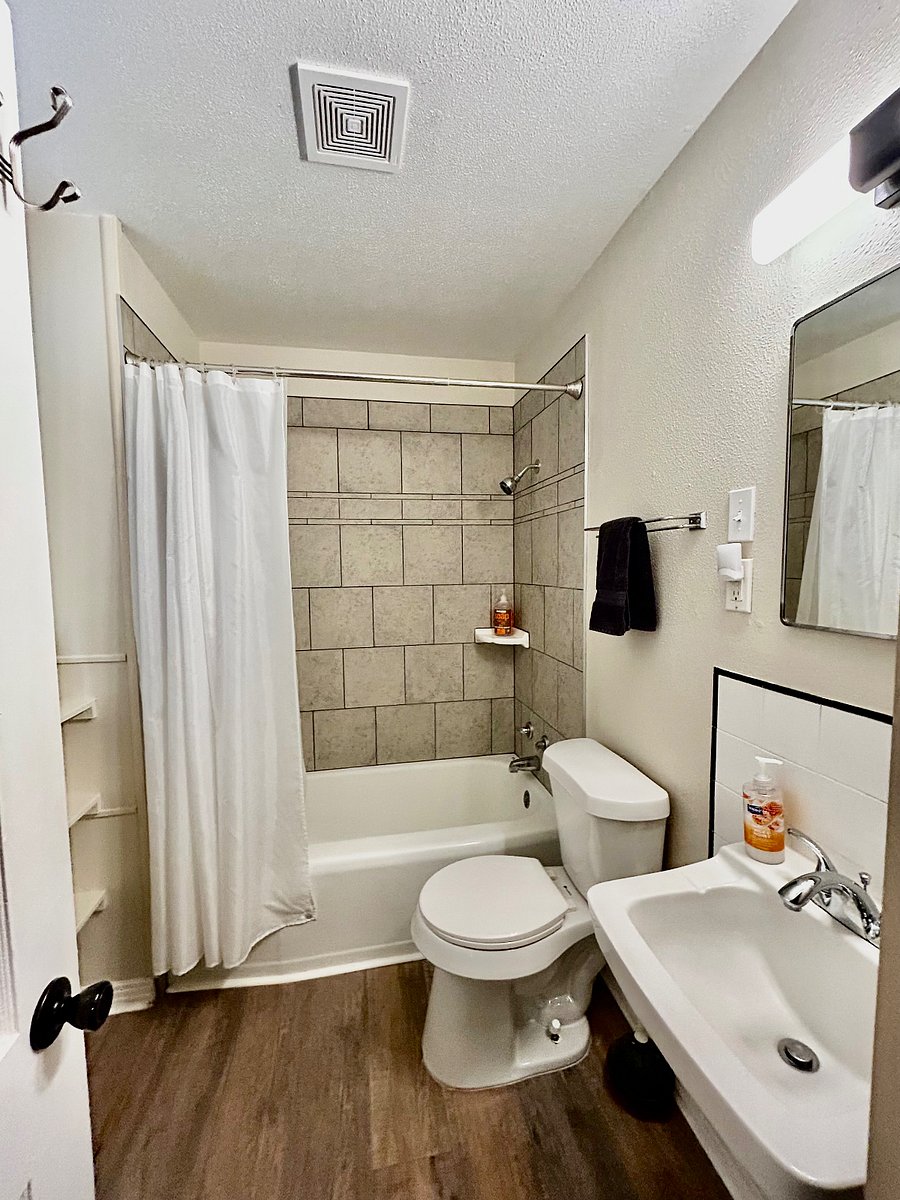 Furnished Finder property 686844_2 photo 5