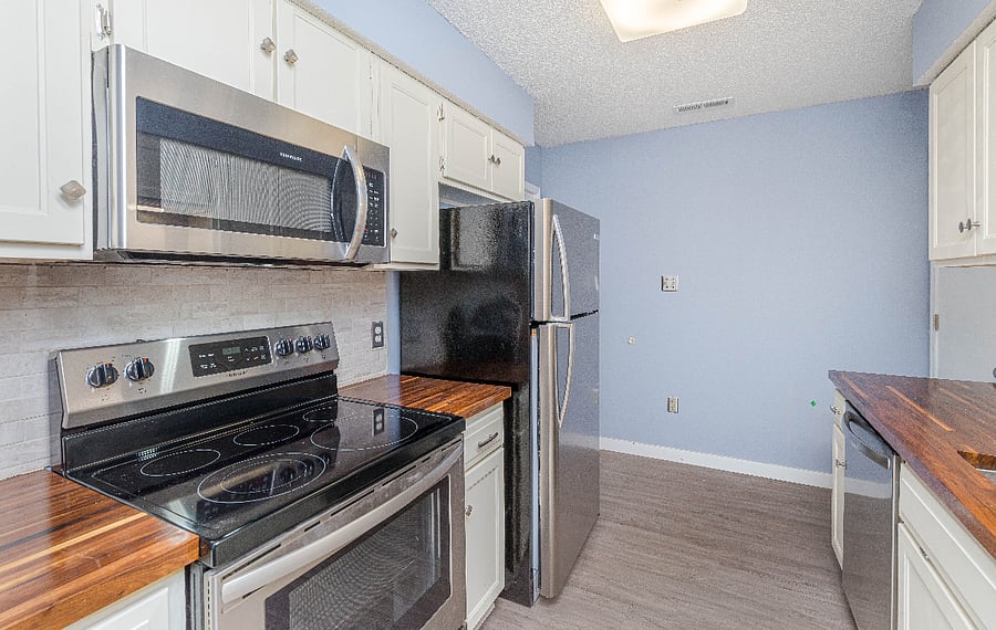 Furnished Finder property 686922_1 photo 3