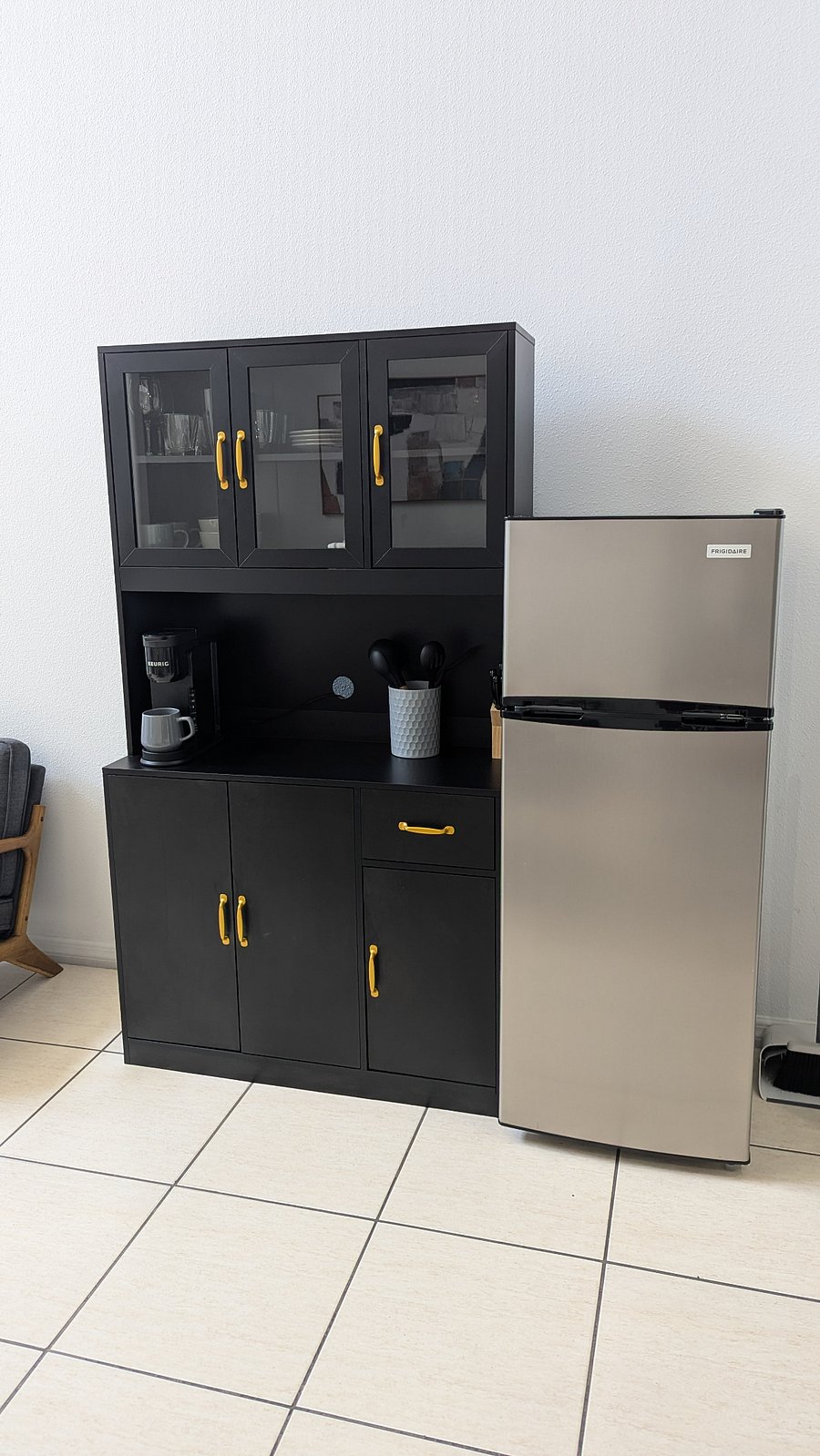 Private Kitchenette & Fridge