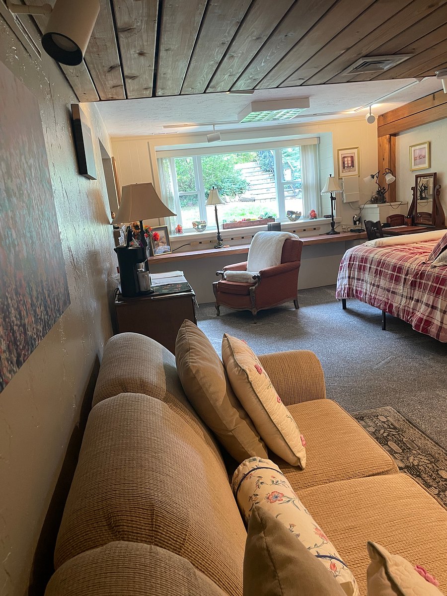 Furnished Finder property 687022_1 photo 3