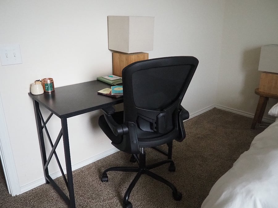 Writing or computer desk available in the 2nd room.