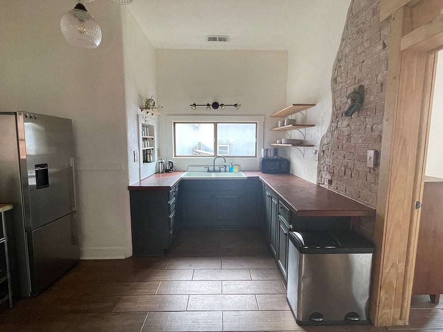 Furnished Finder property 687090_1 photo 3