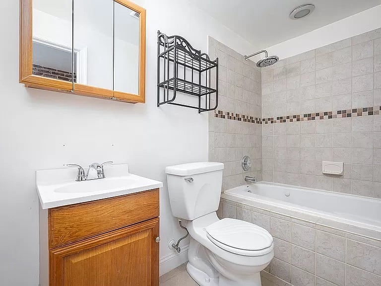 Furnished Finder property 687204_1 photo 12