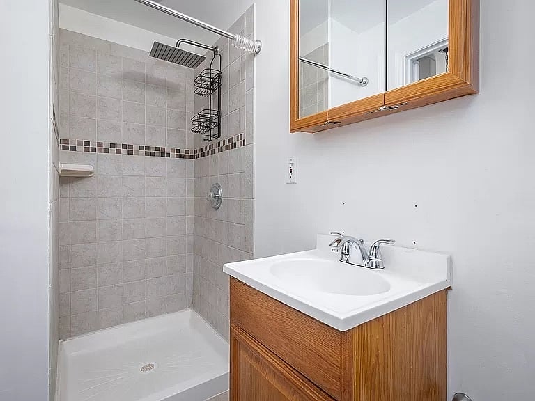 Furnished Finder property 687204_1 photo 13