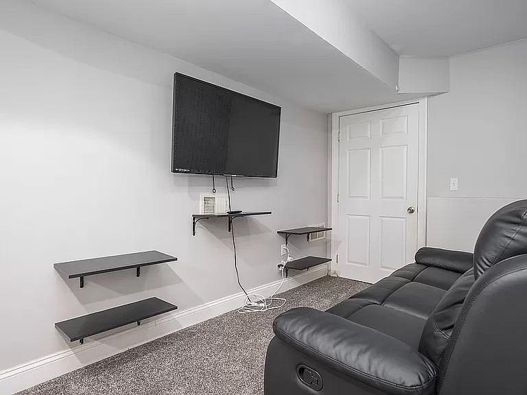 Furnished Finder property 687204_1 photo 17