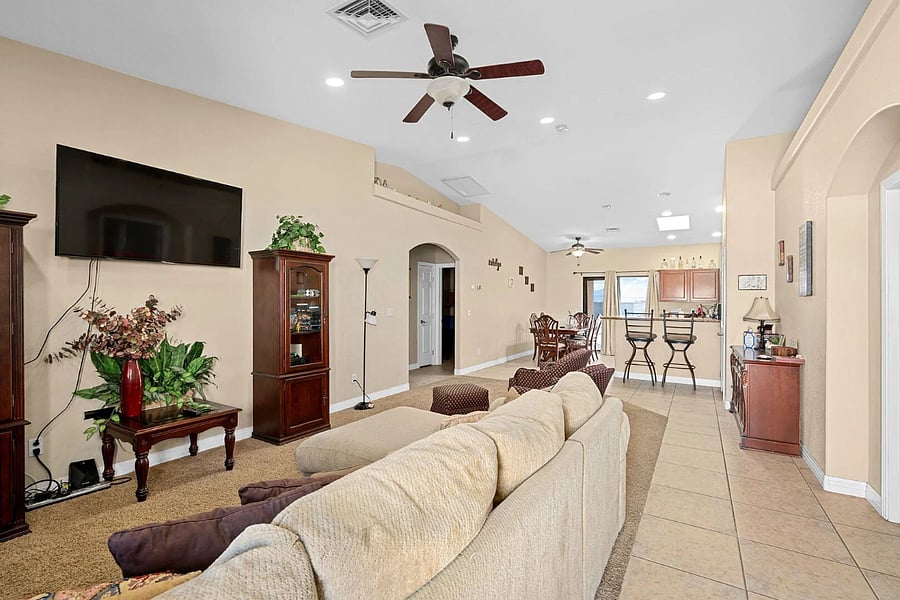 Furnished Finder property 687223_1 photo 4