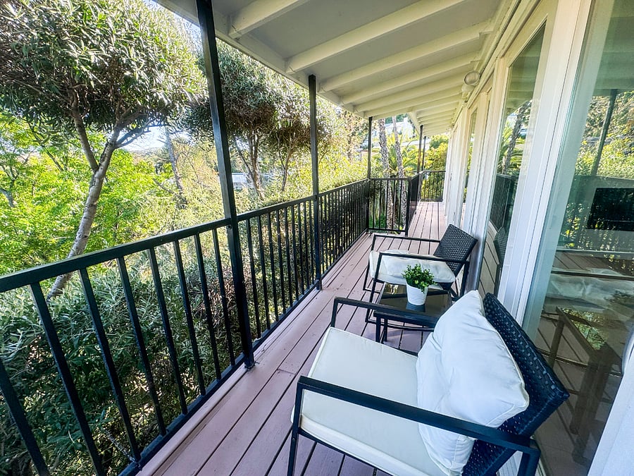 Patio (facing breathtaking views)