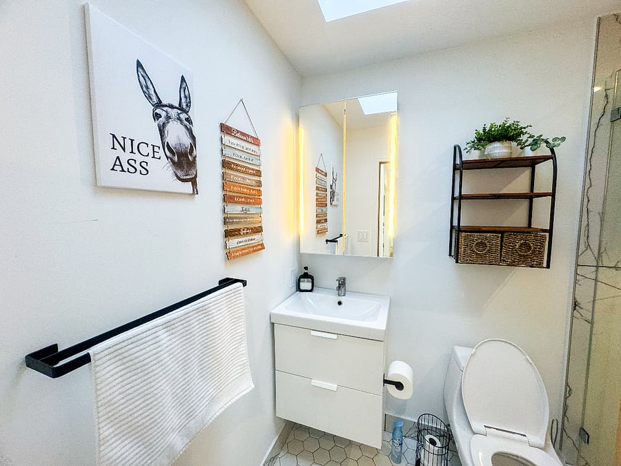 Bathroom #2 (with standup shower)In