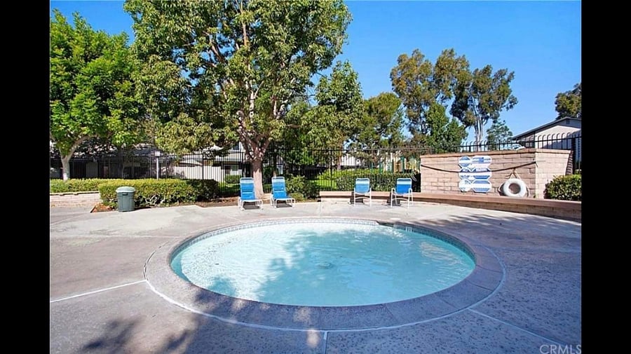 Furnished Finder property 687313_1 photo 36