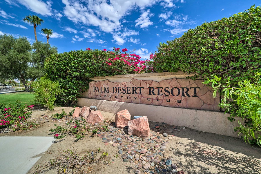 Enjoy all the fun Palm Desert Resort has to offer! 20 pools, 14 tennis courts and pickle ball, golf course, clubhouse & dining/bar! 