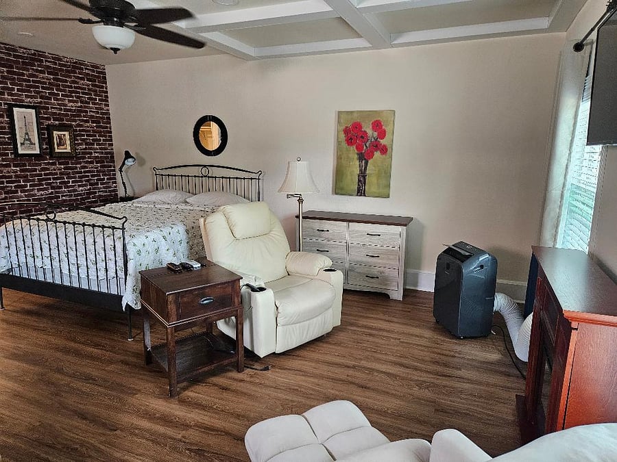 Furnished Finder property 687340_1 photo 3