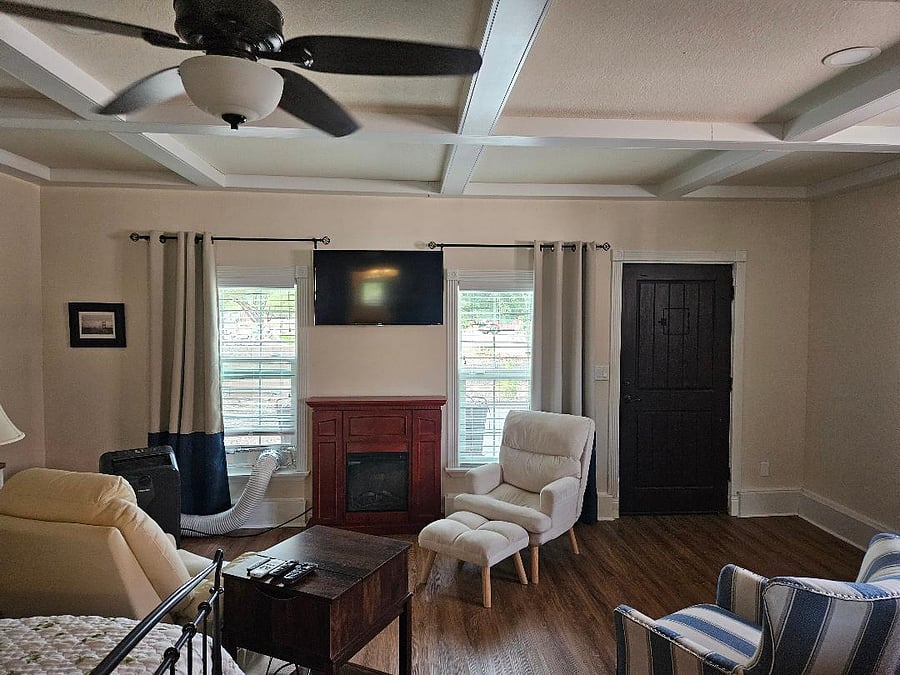 Furnished Finder property 687340_1 photo 8