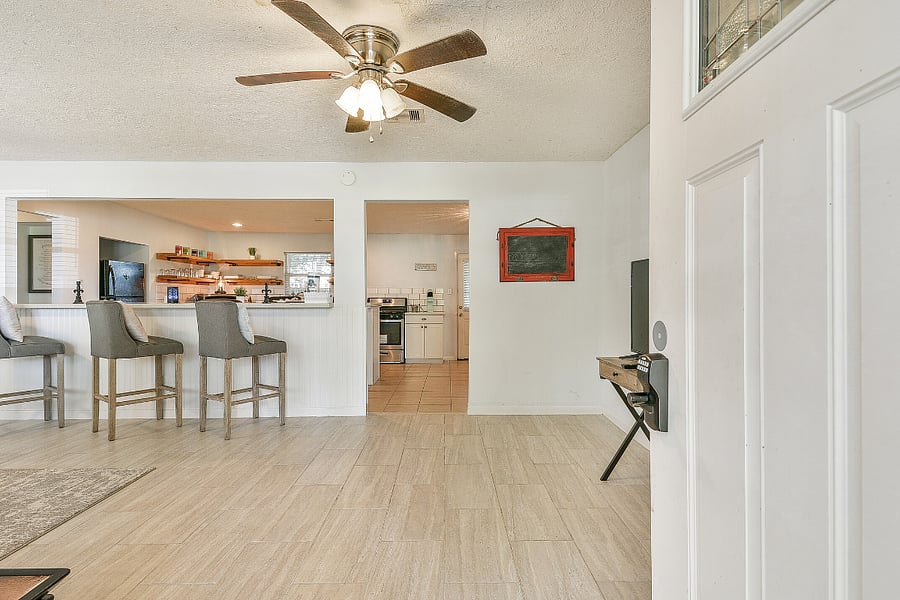 Furnished Finder property 687352_1 photo 3