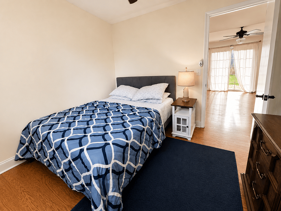 Furnished Finder property 687371_1 photo 35