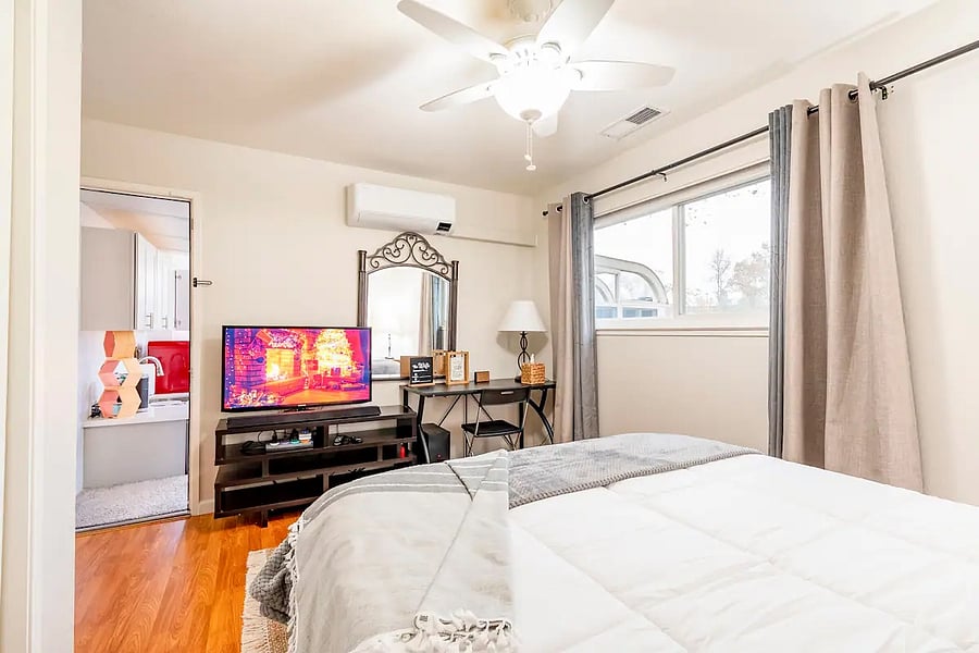Furnished Finder property 687430_1 photo 11