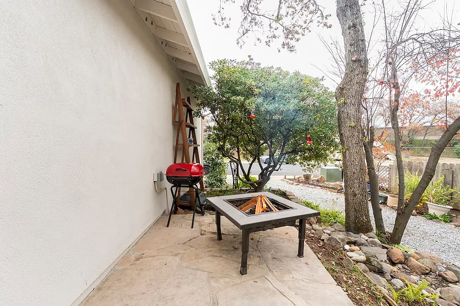Furnished Finder property 687430_1 photo 13