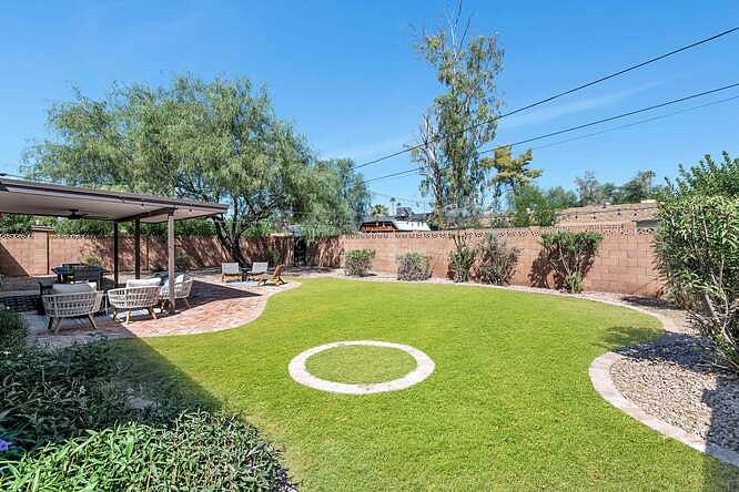 Furnished Finder property 687508_1 photo 24