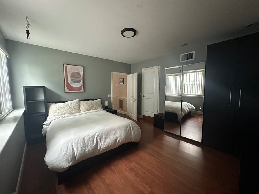 Bedroom with queen bed