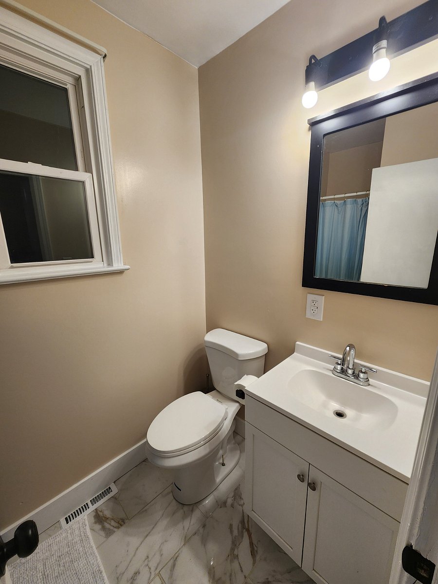 Bathroom #3