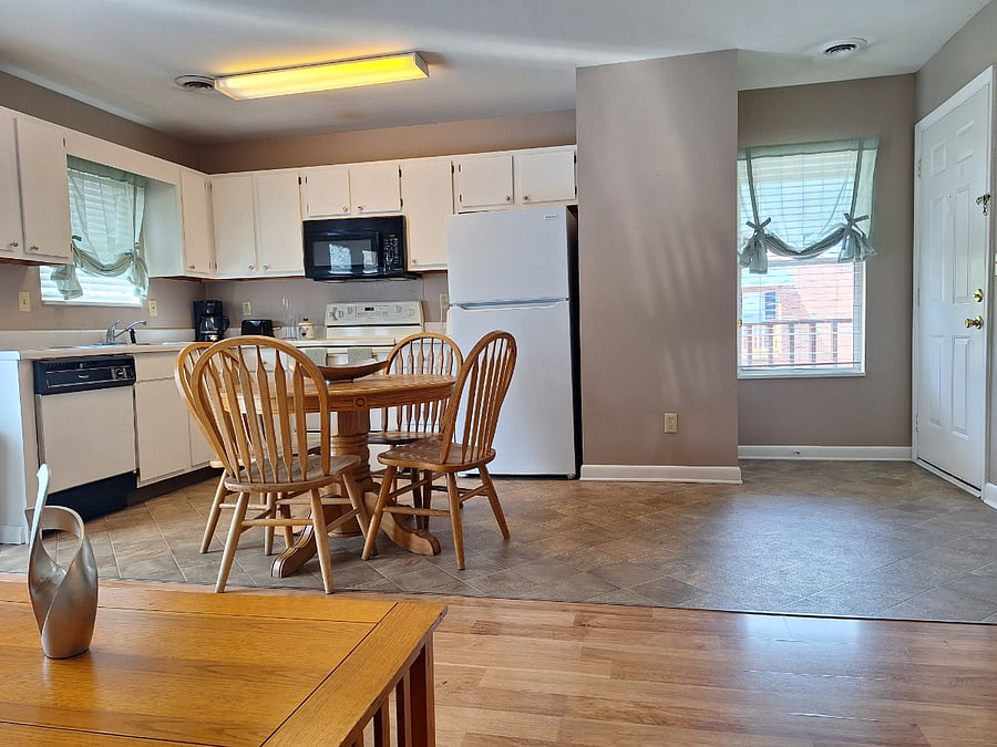 Furnished Finder property 687553_1 photo 6