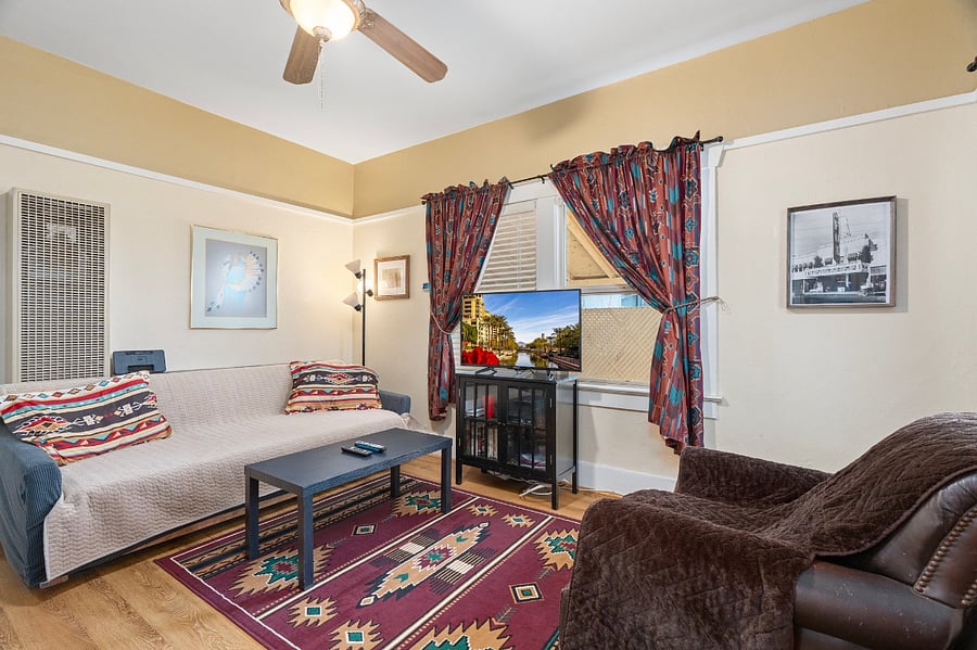 Furnished Finder property 687555_1 photo 13