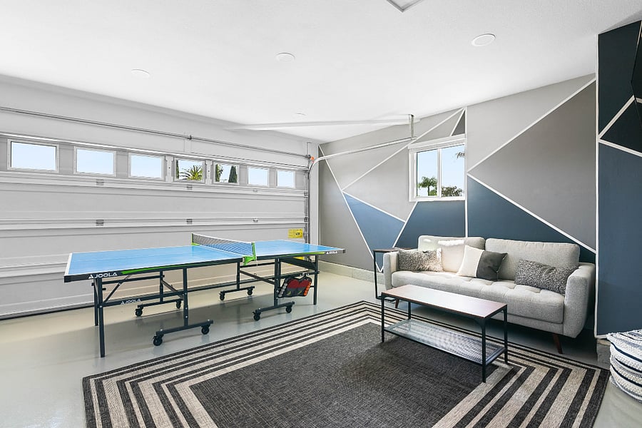 Large game room with ample space. Plenty of space to play or to work out.