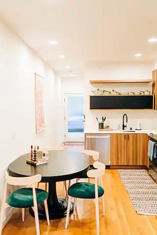 Furnished Finder property 687775_1 photo 8