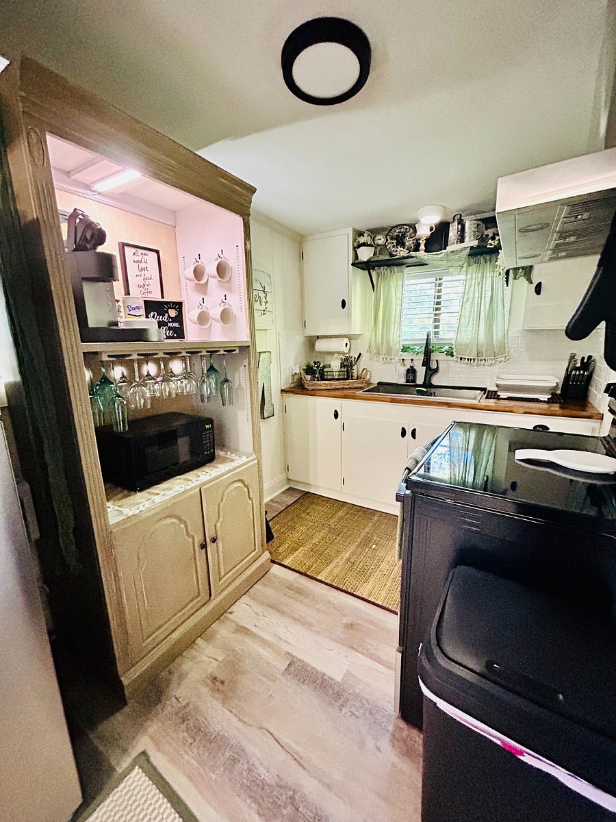 Furnished Finder property 687813_1 photo 28