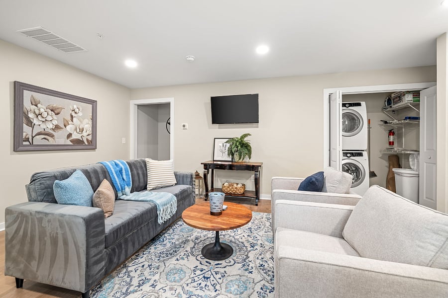 Furnished Finder property 687862_1 photo 8