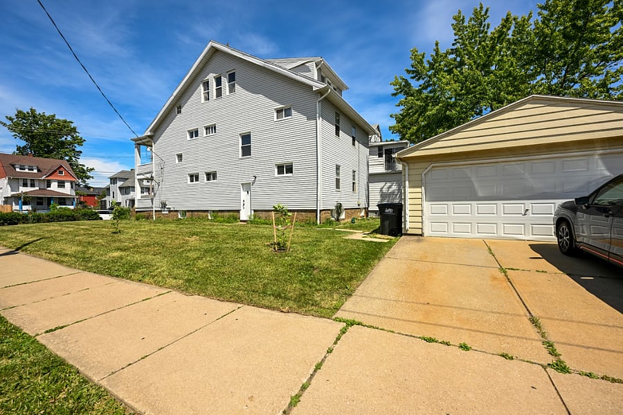 Furnished Finder property 687877_1 photo 26