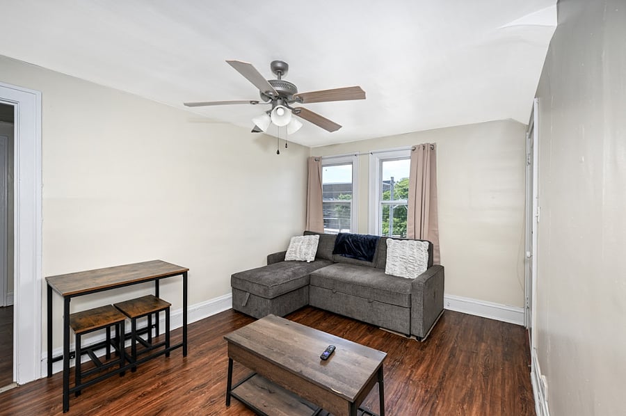 Furnished Finder property 687877_1 photo 33