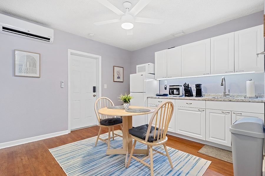 Furnished Finder property 687889_3 photo 7