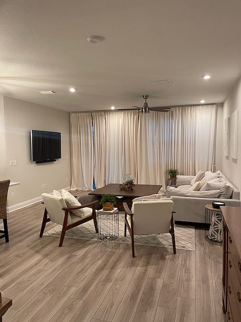 Furnished Finder property 687892_1 photo 3