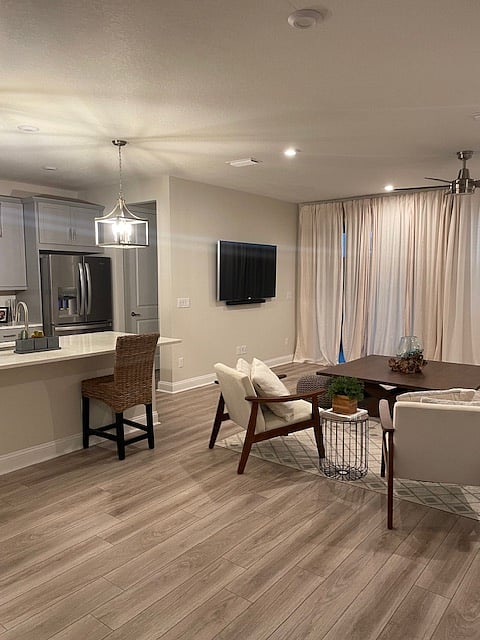 Furnished Finder property 687892_1 photo 8