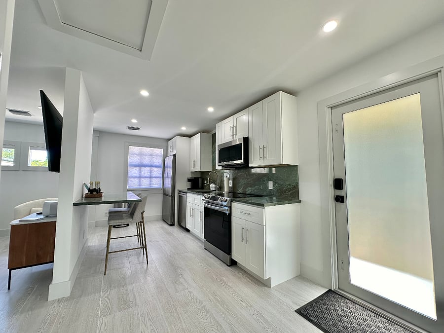 Furnished Finder property 687901_2 photo 6