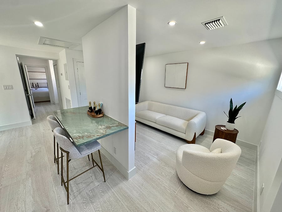 Furnished Finder property 687901_2 photo 8