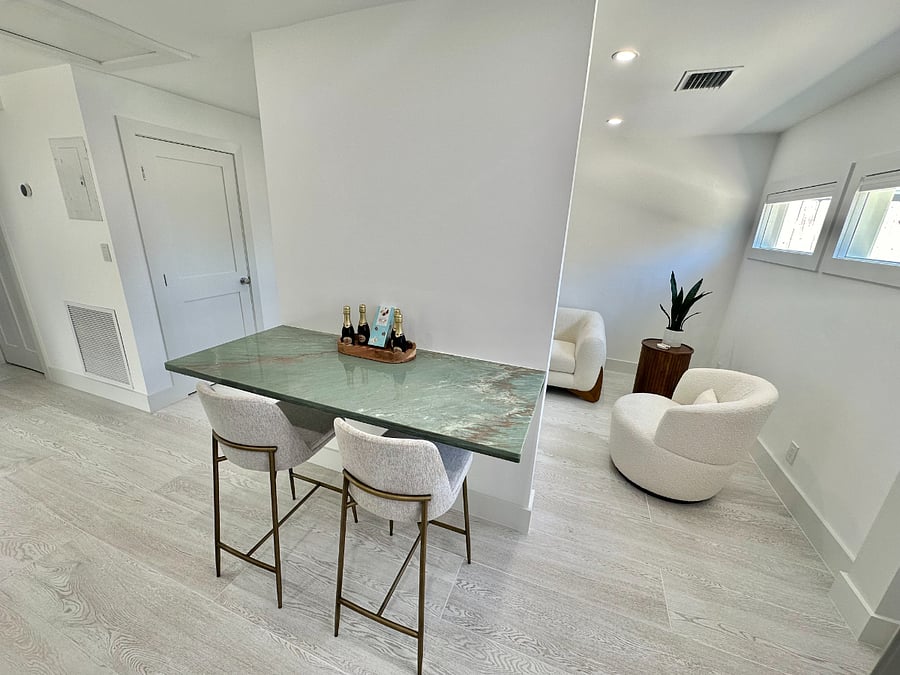 Furnished Finder property 687901_2 photo 9