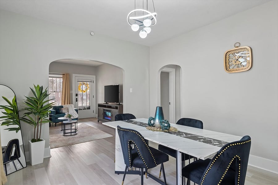 Furnished Finder property 687919_1 photo 4