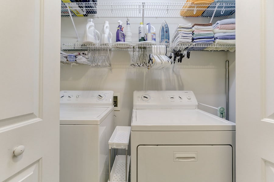 Full sized washer & dryer
