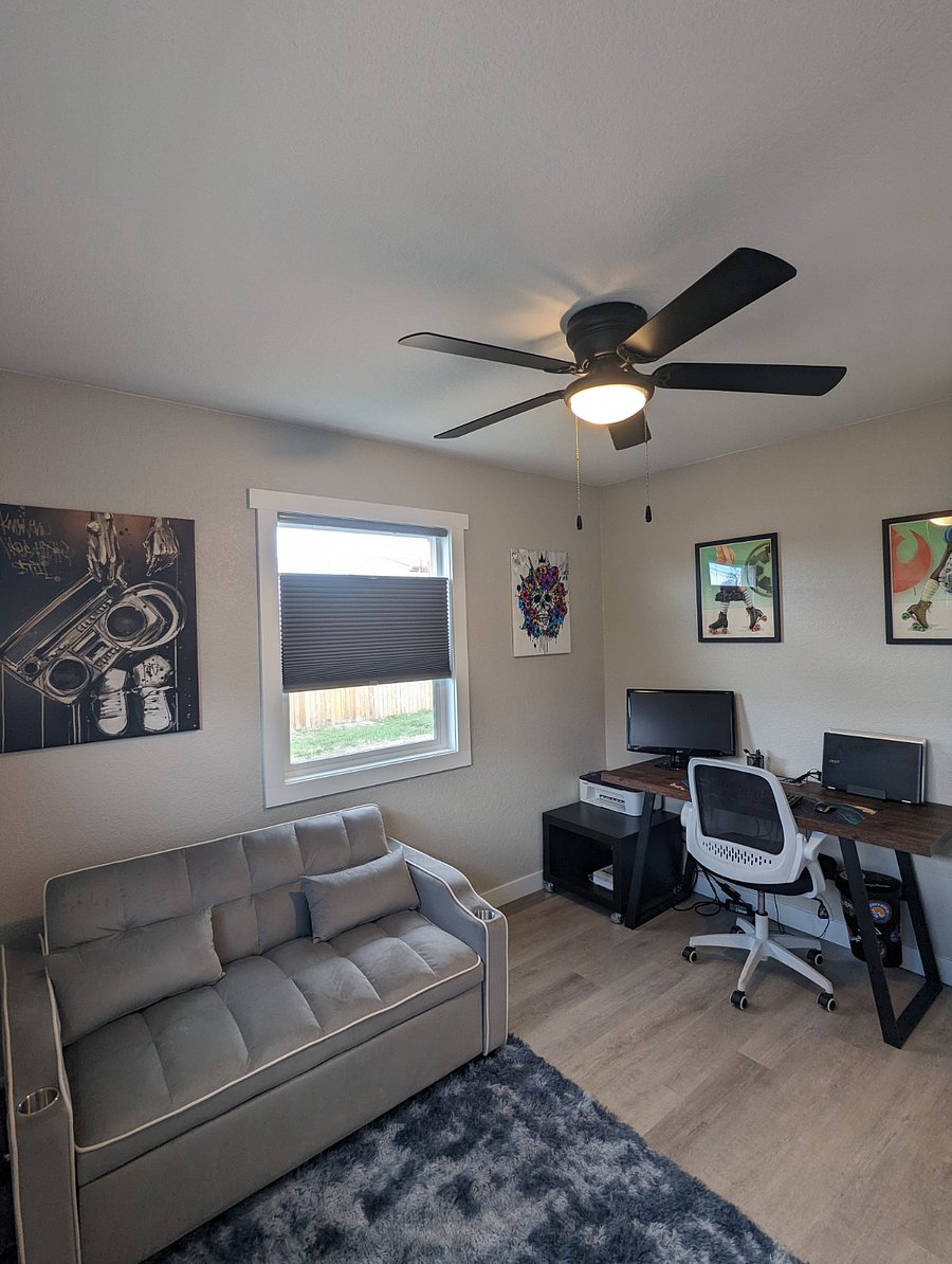 2nd bedroom/office