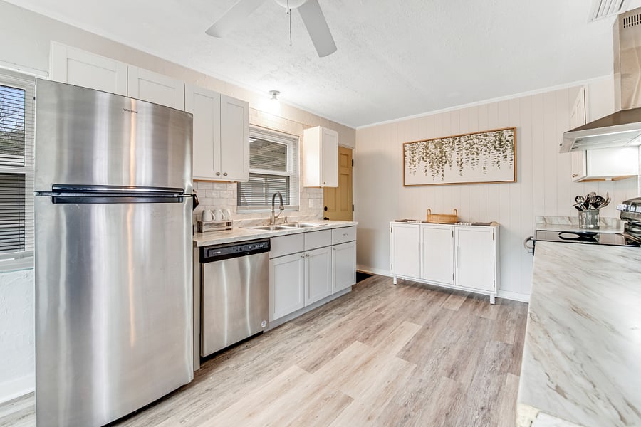 Furnished Finder property 688020_1 photo 8
