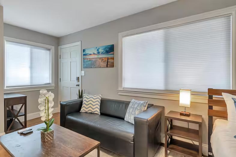 Furnished Finder property 688030_1 photo 4