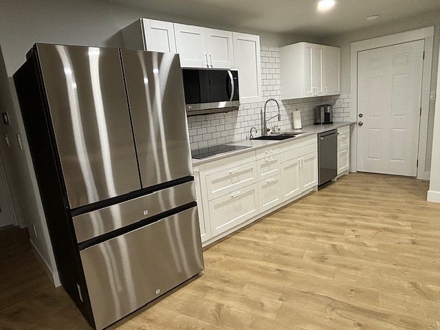 High end appliances for your use...
There are dishes, utensils, glass ware, and cups to use.
There are pots and pans, if you wish to cook