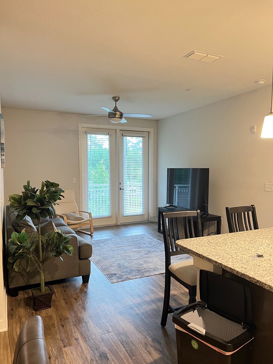 Furnished Finder property 688086_1 photo 1